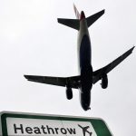 Londoner Flughafen Heathrow Flugzeug Landeanflug