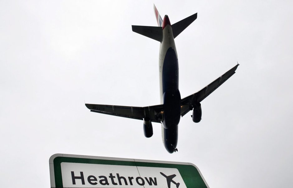Londoner Flughafen Heathrow Flugzeug Landeanflug