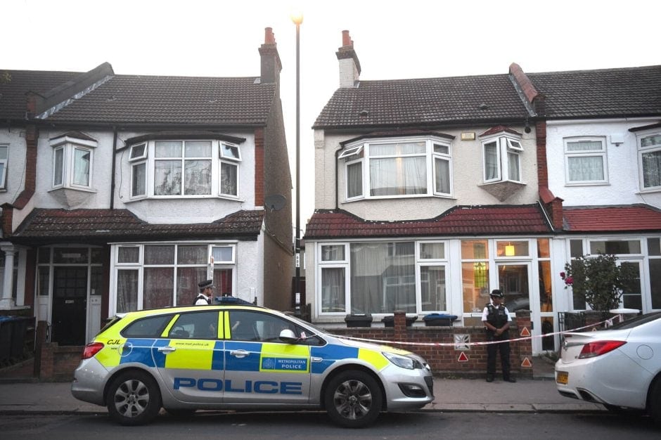 London Haus Schwangere Frau erstochen Polizei
