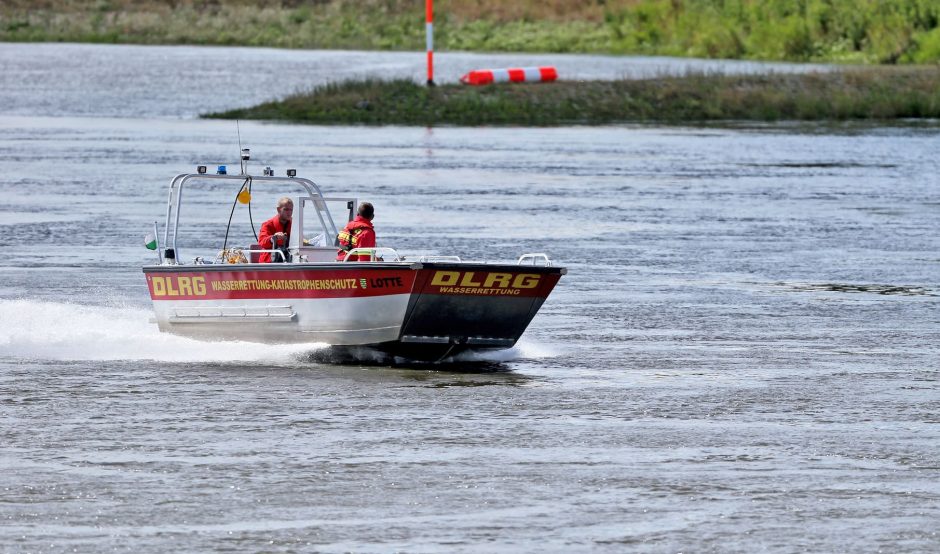 Wasserrettung DLRG Katastrophenschutz Rettungsboot