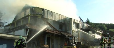 Mann brennt aus Versehen eigenes Haus ab