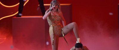 Taylor Swift bei den American Music Awards