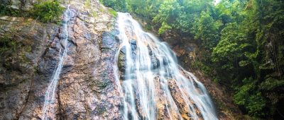 Wasserfall auf Ko Samui in Thailand
