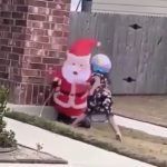 Weihnachtsmann Puppe Mädchen Prügel