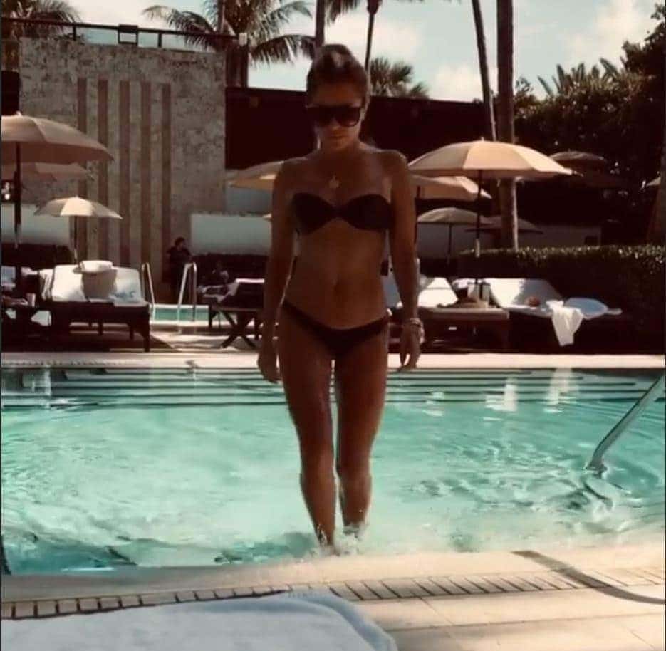 Sylvie Meis Pool Bikini