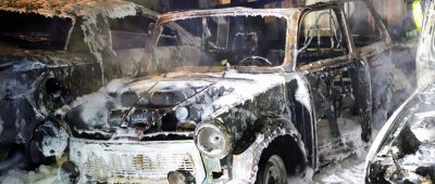 Autos in Mönchengladbach ausgebrannt