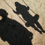 Kindesmissbrauch Schatten Spielplatz