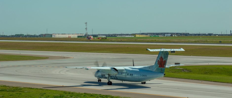 Flugzeug Air Canada Jazz