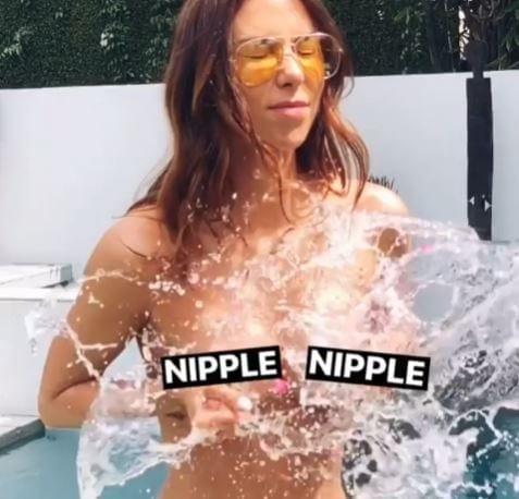 Valentina Fradegrada Nipple