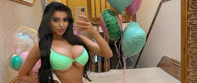 Chloe Khan Bikini Geburtstag