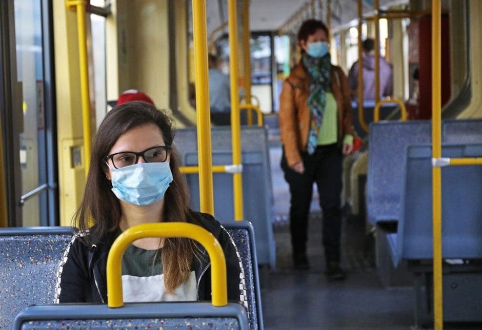 Coronavirus Maskenpflicht Bahn Bus