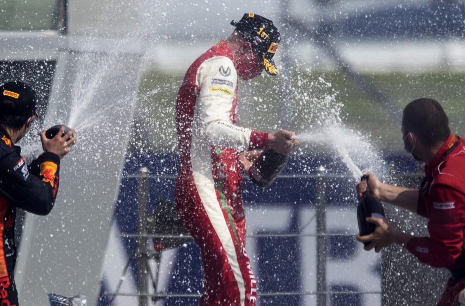 Mick Schumacher Champagner Formel 2