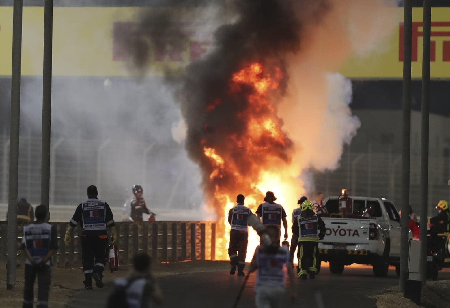 Bahrain F1 GP Auto Racing Grosjean Feuer Flamme