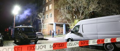 Hamburg: Mann pinkelt an Straßenrand und wird angeschossen