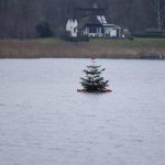 Kanufahrer Suche Taucher Weihnachtsbaum
