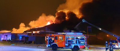 Supermarkt in Mülheim brennt