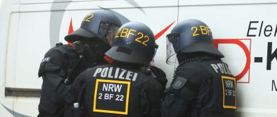 Demonstration gegen Corona-Einschränkungen - Düsseldorf