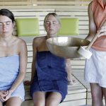 Klangschalen-Aufguss in der Sauna Wellness