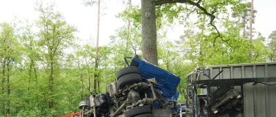 Lastwagenfahrer stirbt bei Unfall auf B1