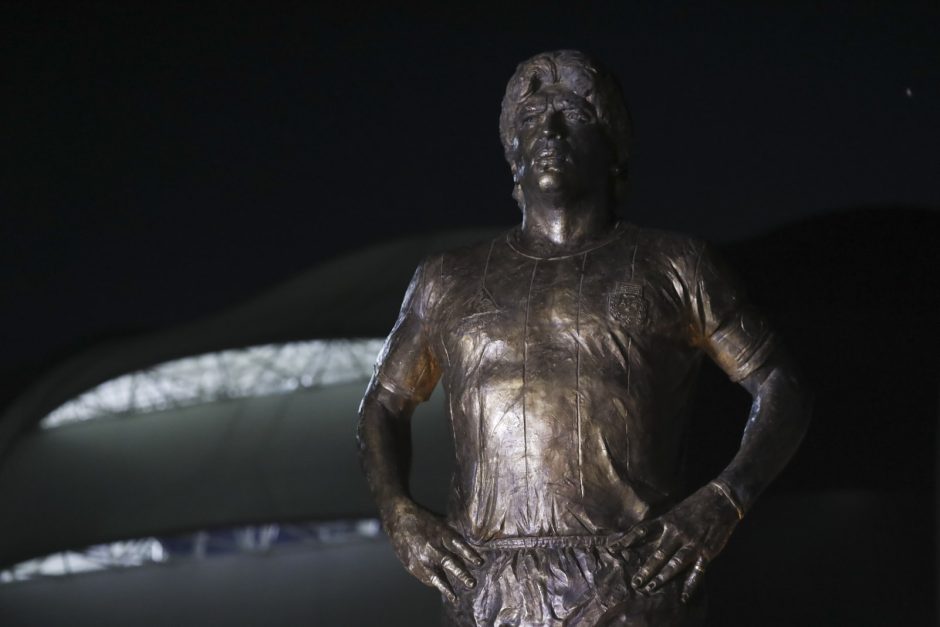 Statue der Fußballlegende Diego Maradona