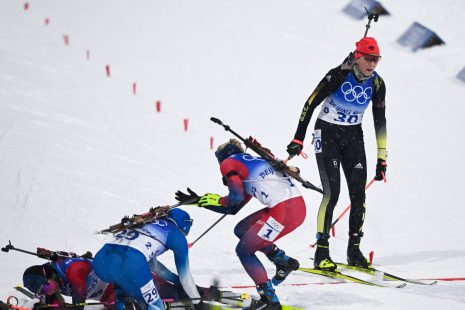 Ingrid Landmark Tandrevold Biathlon Ziel Olympia 2022 Kollaps