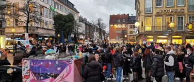 Karneval in Düsseldorf: Altweiber 2022