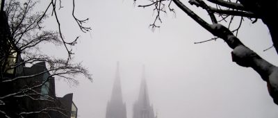Der Kölner Dom im Winter.