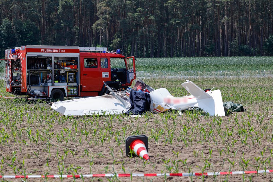 Tote bei Absturz eines Ultra-Leichtflugzeugs in Franken