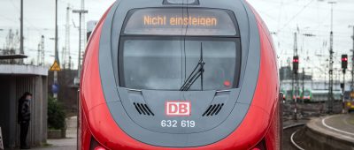 Düsseldorf Hauptbahnhof Zug Nicht einsteigen