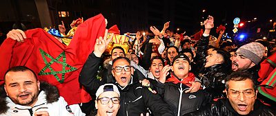 WM 2022: Marokko-Fans feiern in Düsseldorf