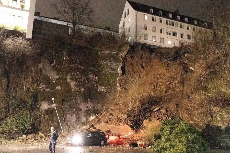 Hangrutsch in Siegen – mehrere Wohnhäuser evakuiert
