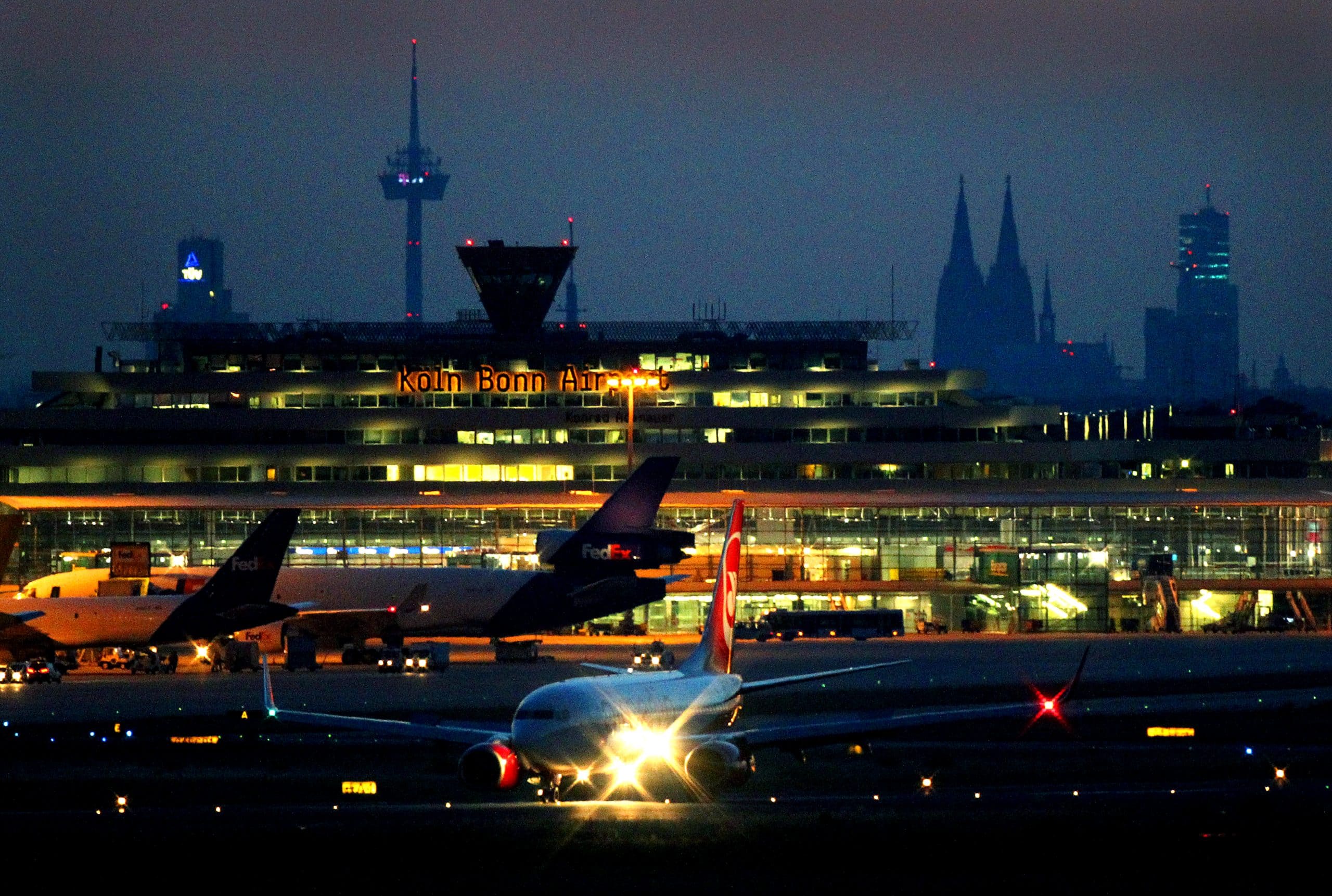 Nachtflug Köln Bonn