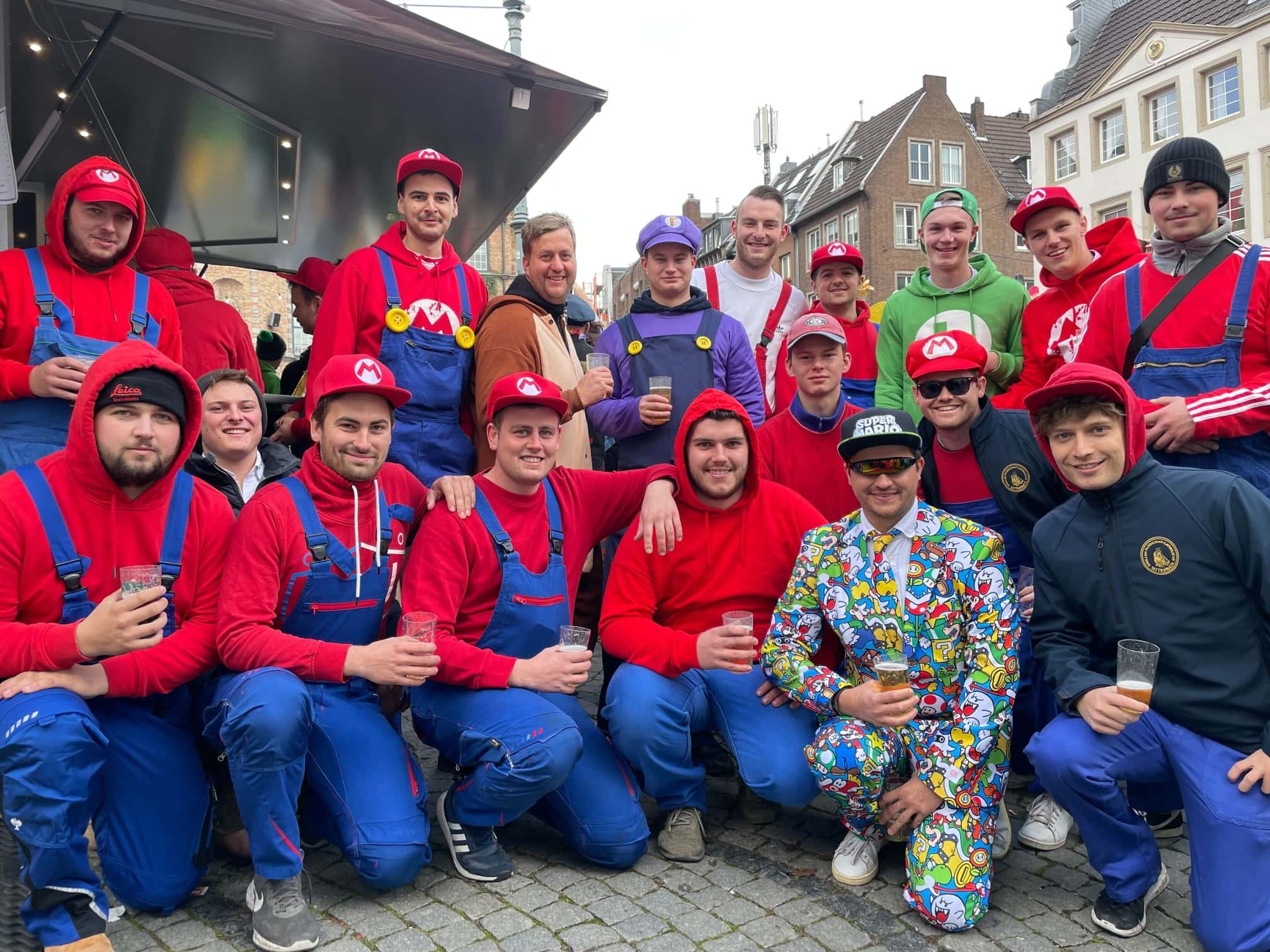 Die besten Karnevalskostüme in Düsseldorf: Highlights am 11.11.2023