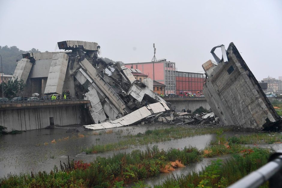 Bei dem Einsturz einer Autobahnbrücke in Genua hat es am 14. August 2018 zahlreiche Opfer gegeben. Foto: dpa